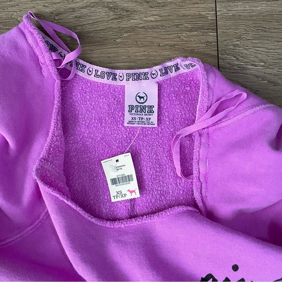NWT 2012 VS Pink Off the Shoulder Sweatshirt - XS - Picture 2 of 3